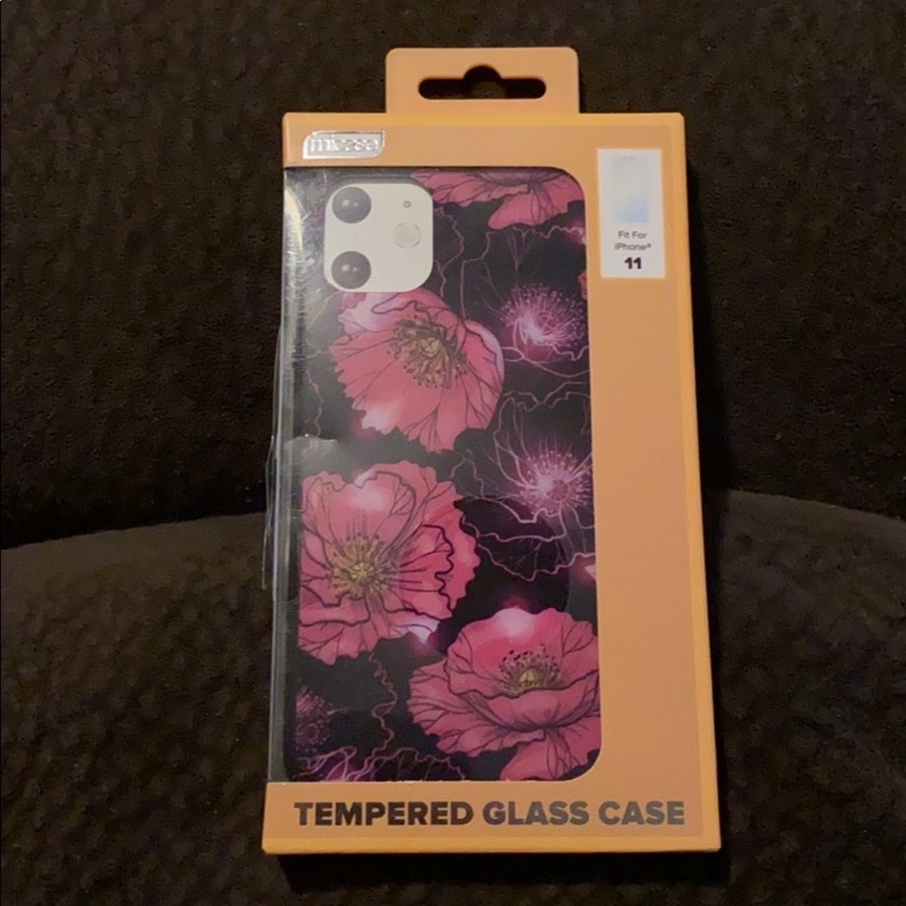 NWOT Tempered Glass Phone Case